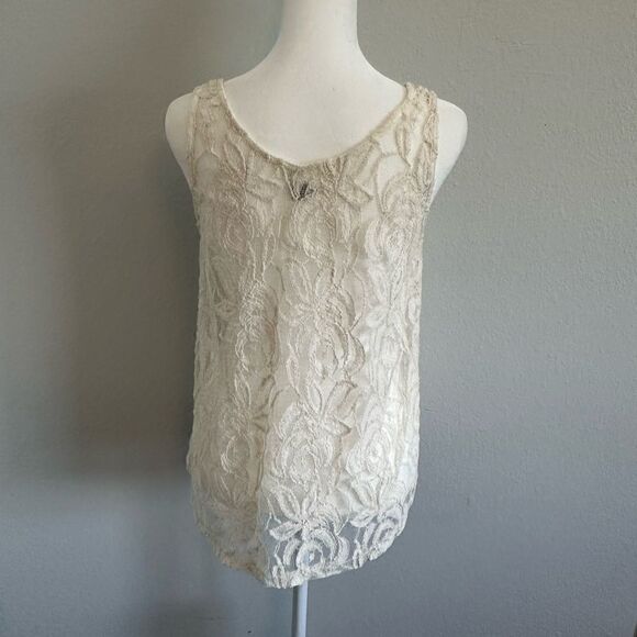 Sheer lace button down - Picture 4 of 5